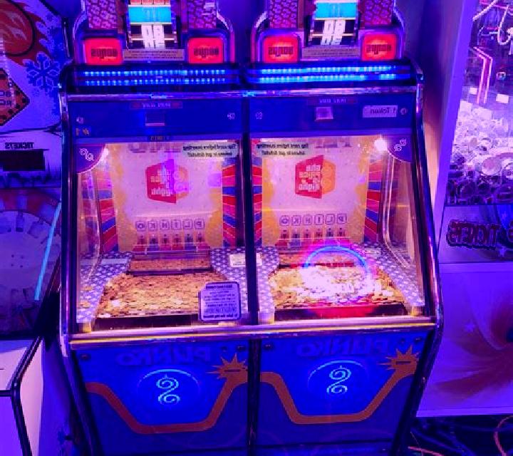 Interstellar Plinko slot machine