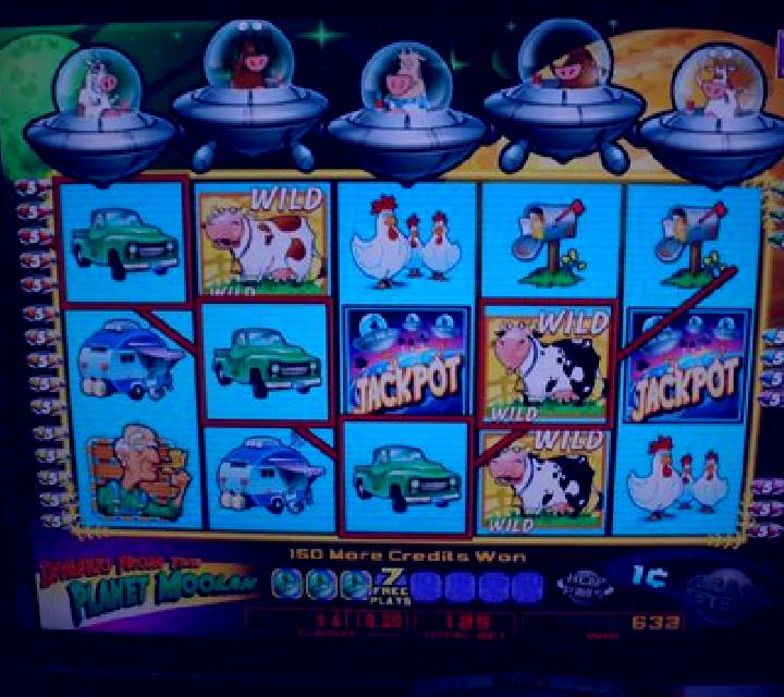 Invaders from the Planet Moolah slot machine