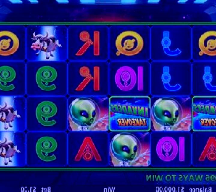 Invaders slot game