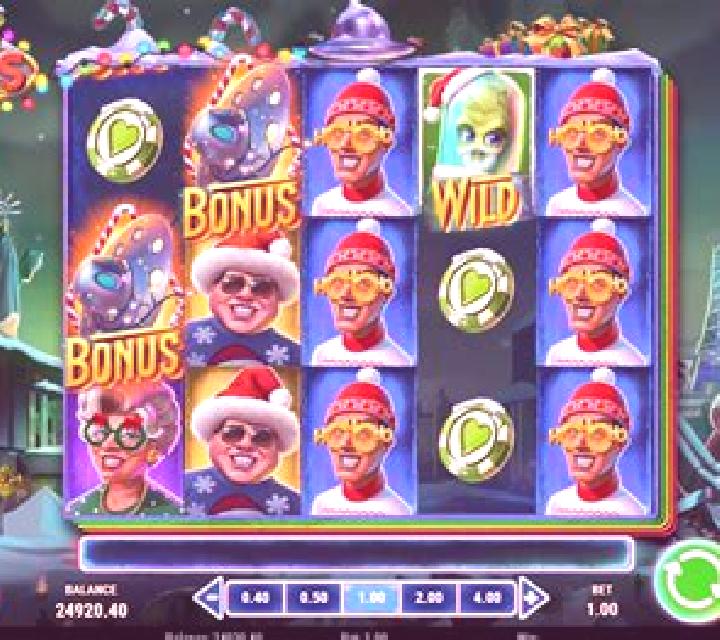Invading Vegas Las Christmas slot game
