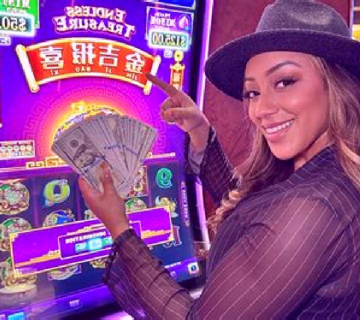 Irish Pub Beauties slot machine