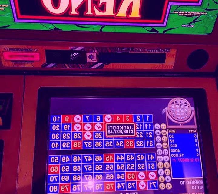 Jackpot Keno slot machine