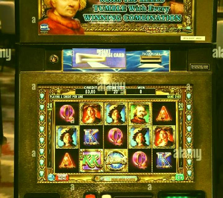 James Gold and the Mummy Riches slot machine