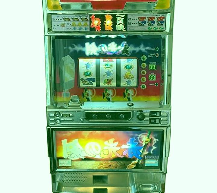 Japanese Mask (Gamatron) slot machine