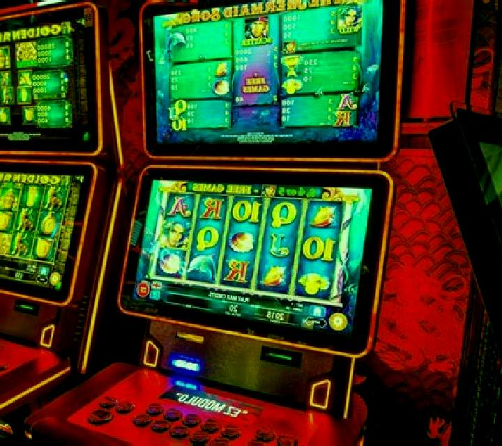 Jawz slot machine
