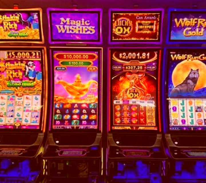 Jewel of the Arts slot machine