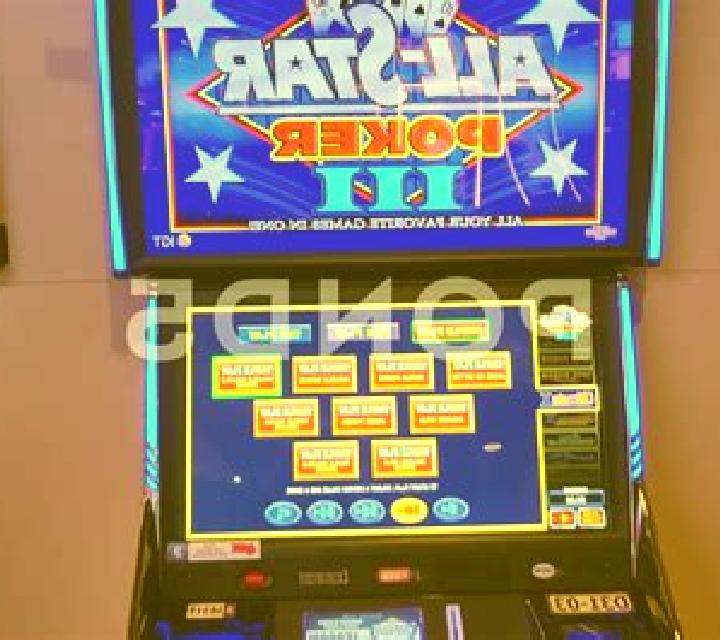 Joker 4 Hand Poker slot machine