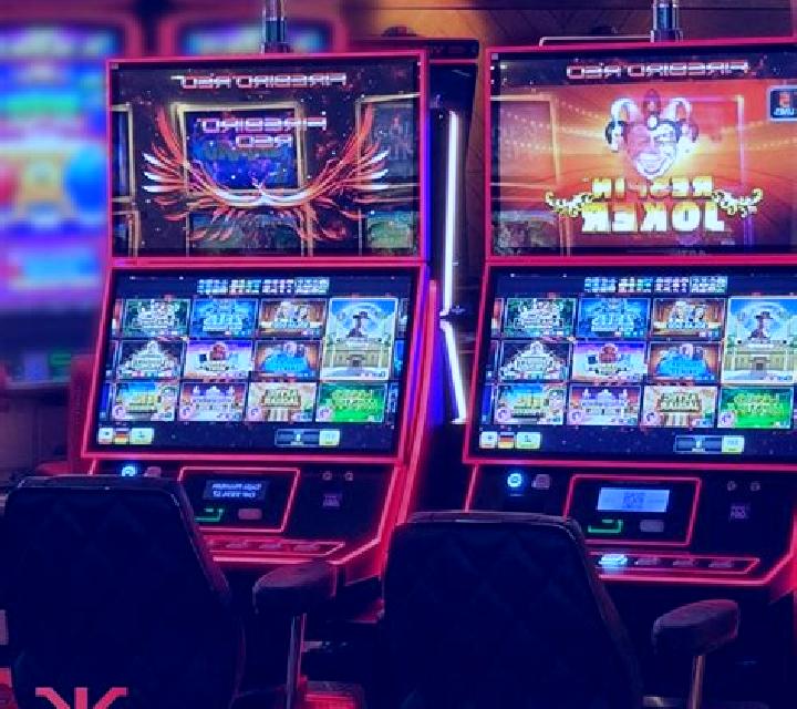 Joker 5 (SYNOT) slot machine