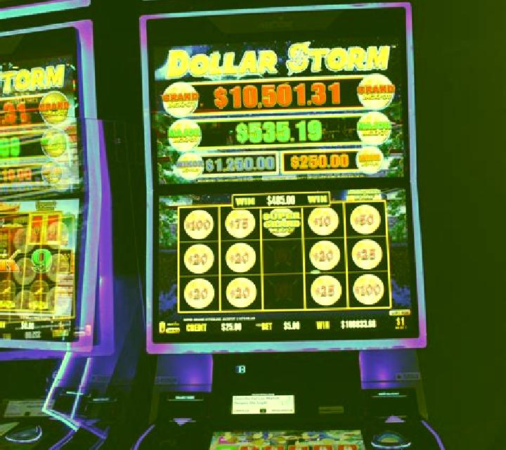Joker 8000 slot machine