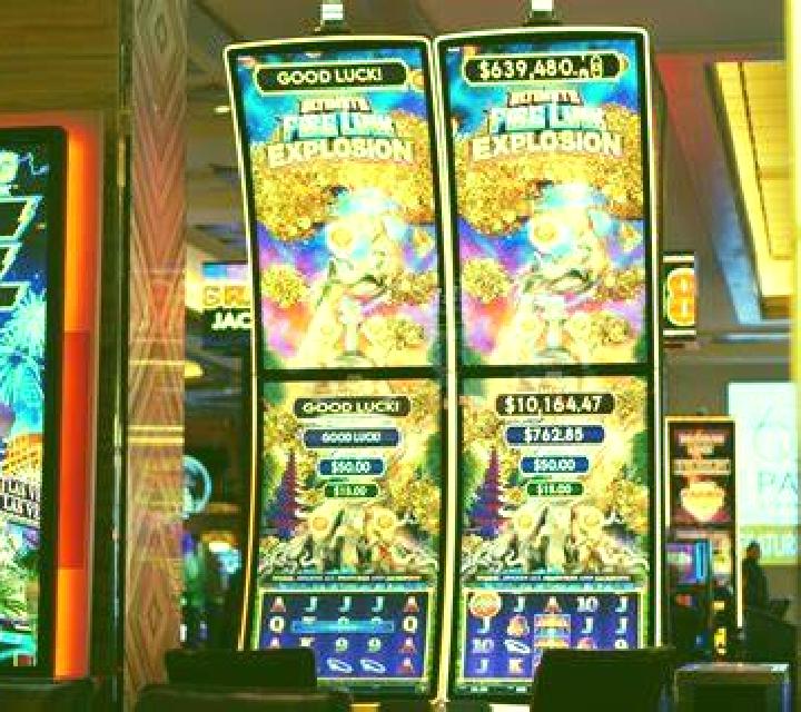 Joker Explosion slot machine