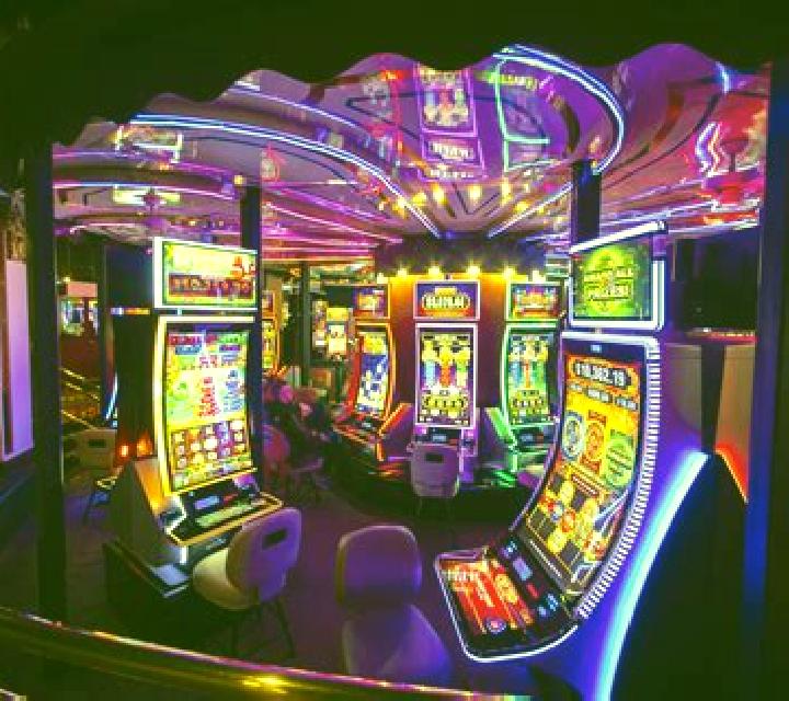 Joker Vegas 4 Up slot game