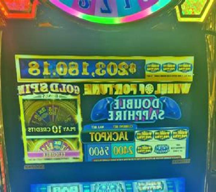 Jolly Lolly 200k slot machine