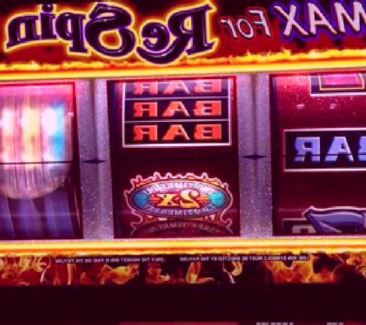 Jolly Roger Flag (Reel Respin) slot machine