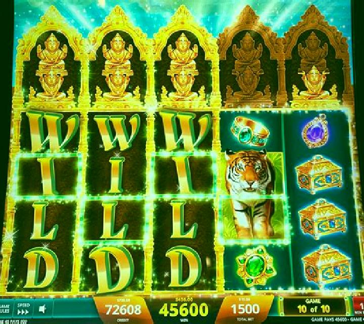 Juicy Jungle slot machine