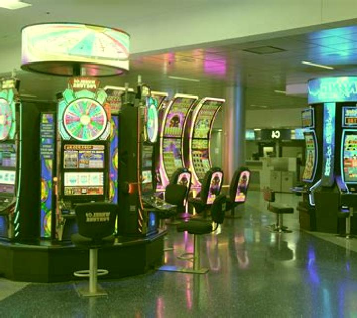 Jurassic Juniors slot machine