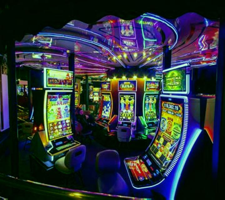 Keep Going slot machine