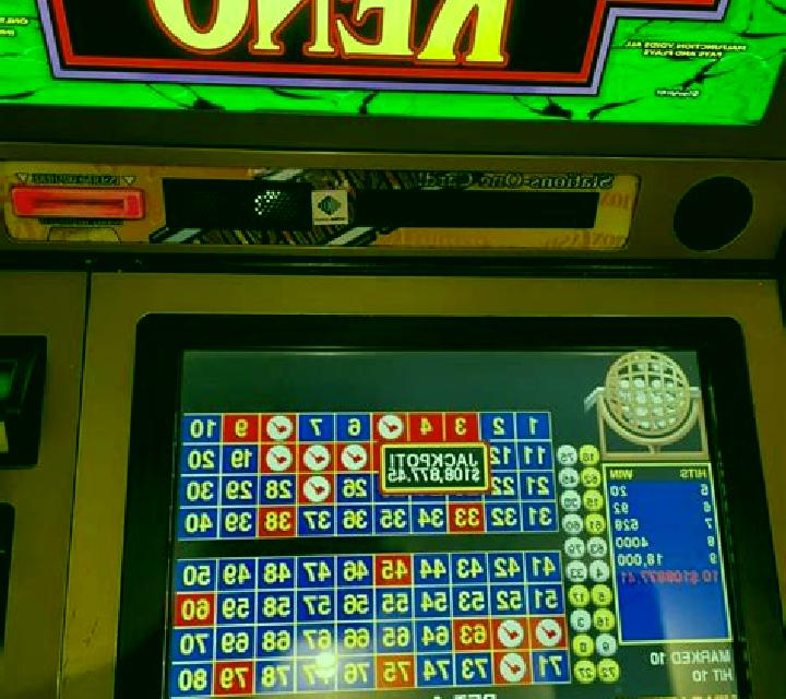 Keno (Funky Games) slot machine