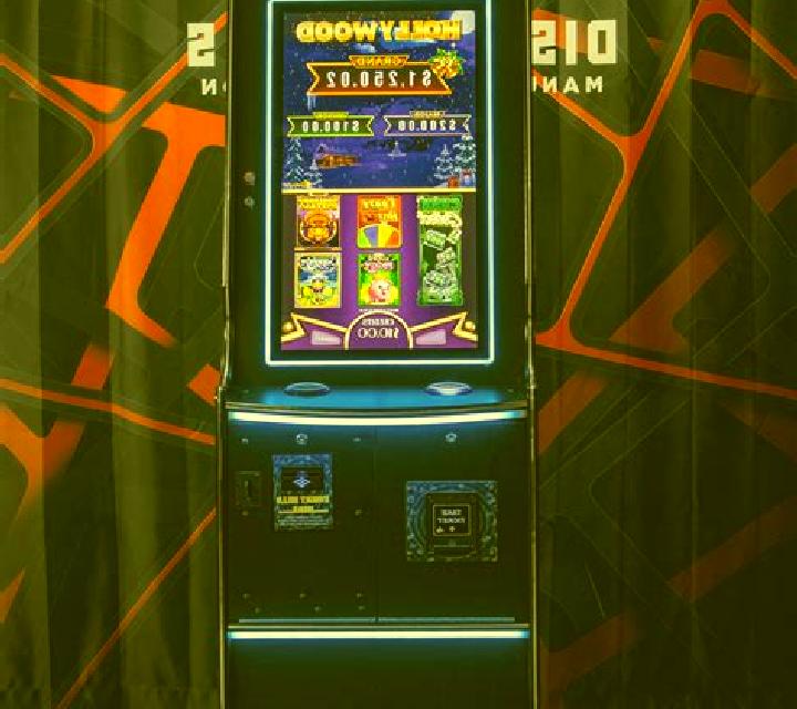 King And Cardinal slot machine