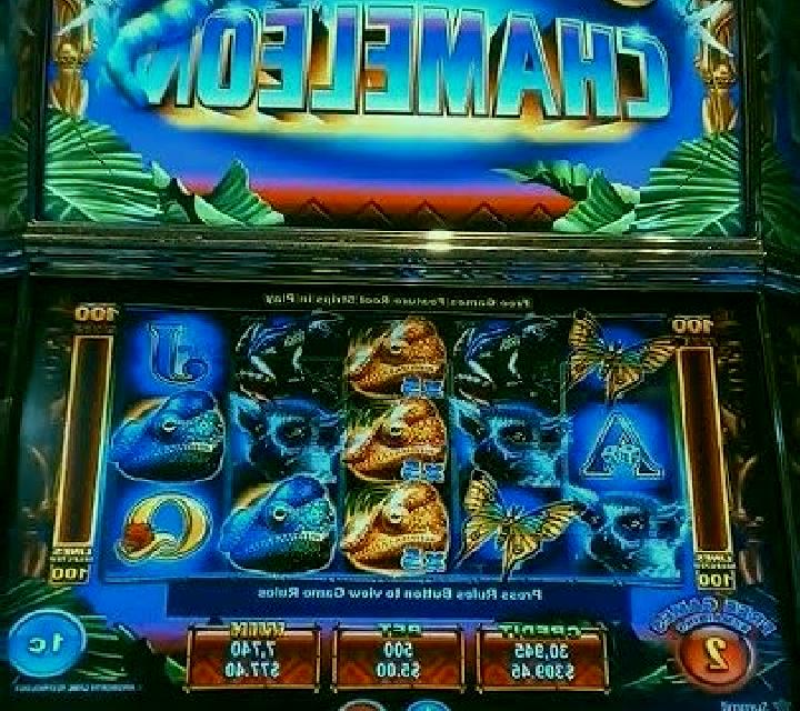 King Chameleon slot machine