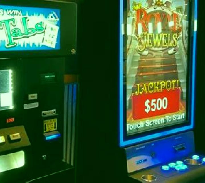 Kitten King (Pull Tabs) online slot