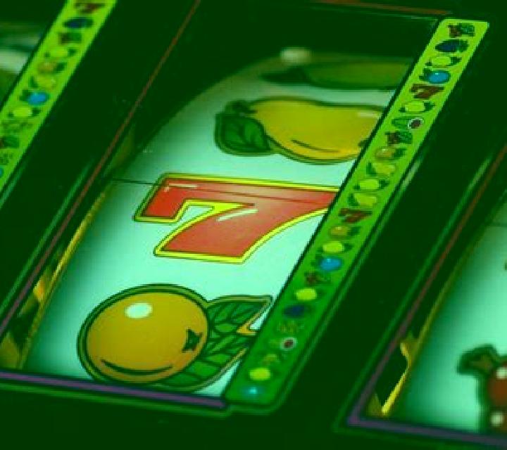 Koi Respin 7 slot machine