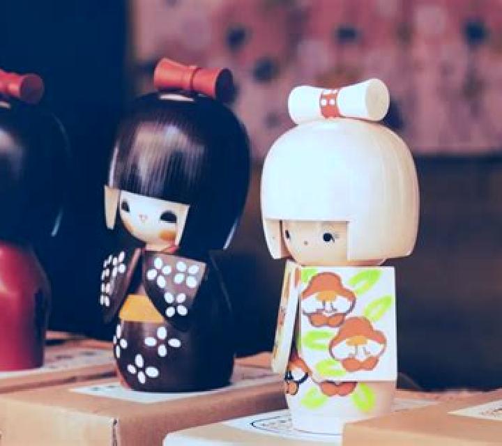 Kokeshi Dolls (ZITRO) slot