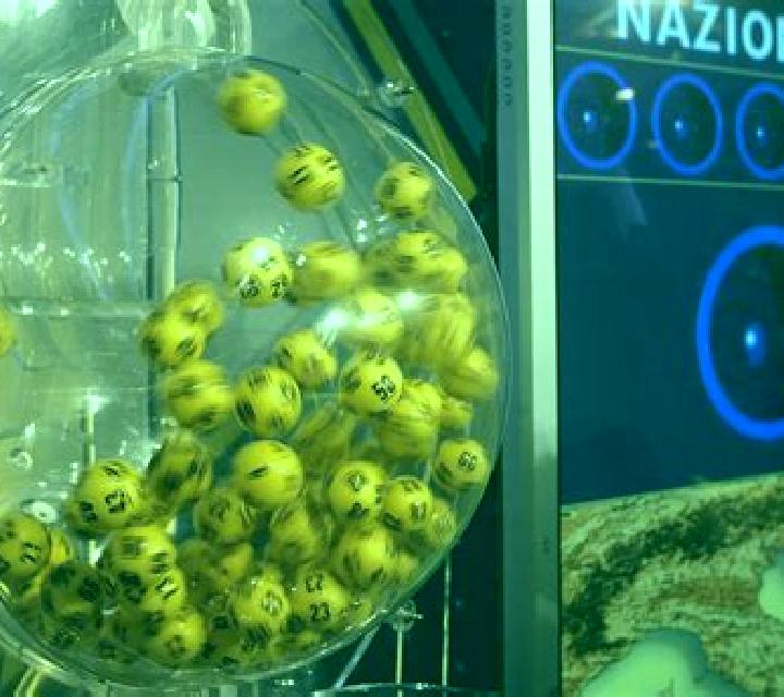 La Ruota Di Natale slot machine
