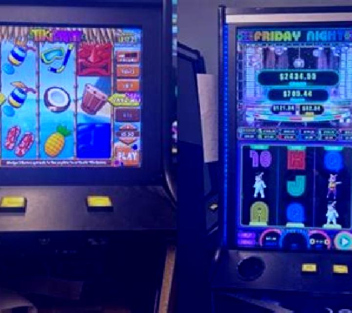 Laced slot machine