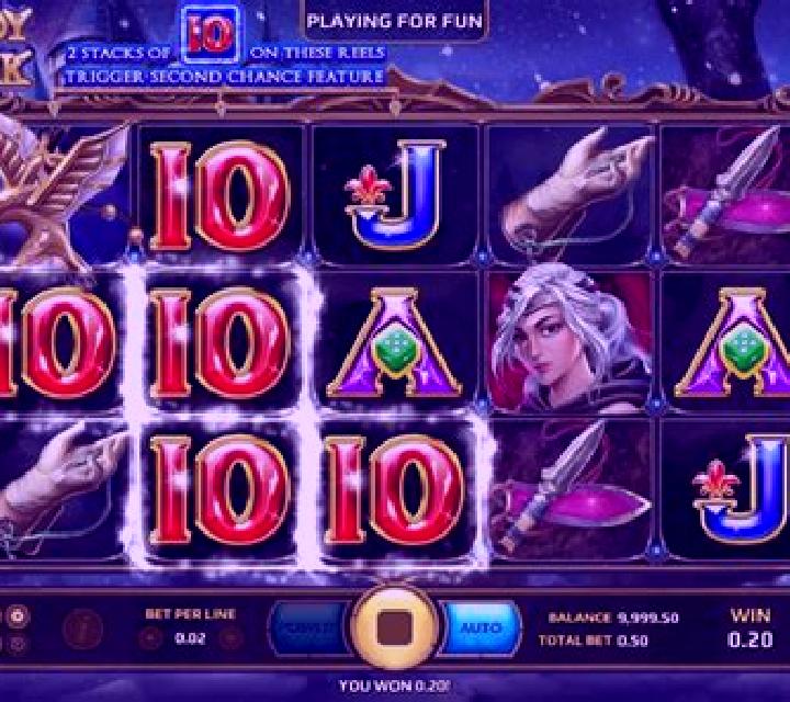 Lady Hawk slot