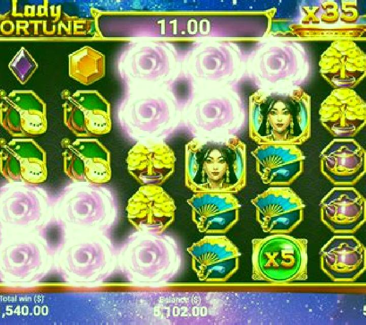 Lady of Fortune Destiny Spins slot game