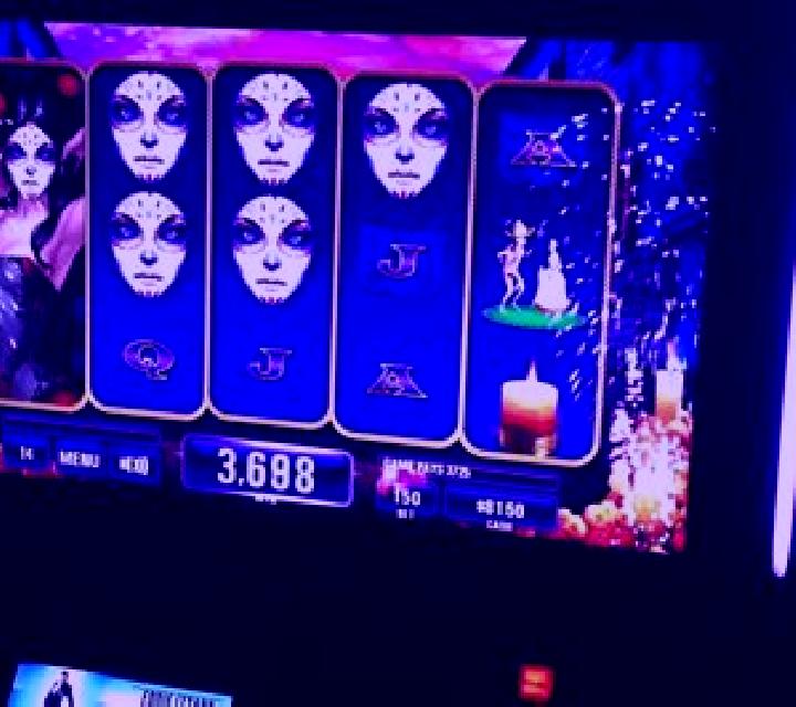 Lady of the Dead slot