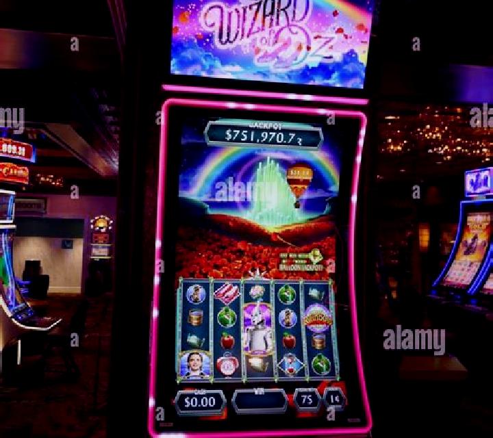 Legacy of Oz slot machine