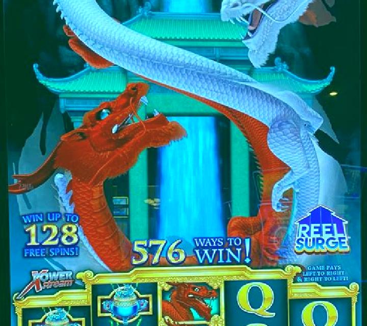 Legend of Dragons slot machine