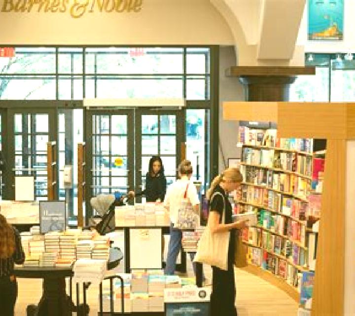 Life in a Bookstore online slot