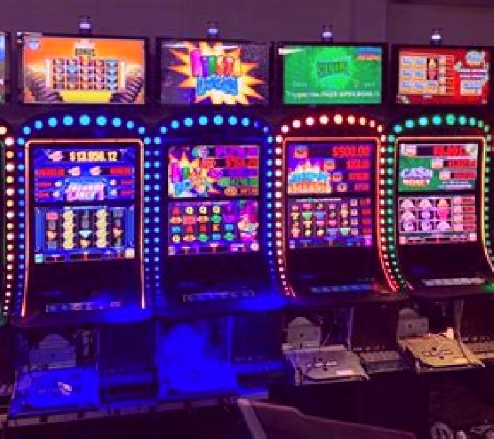 Light in the Dark slot machine