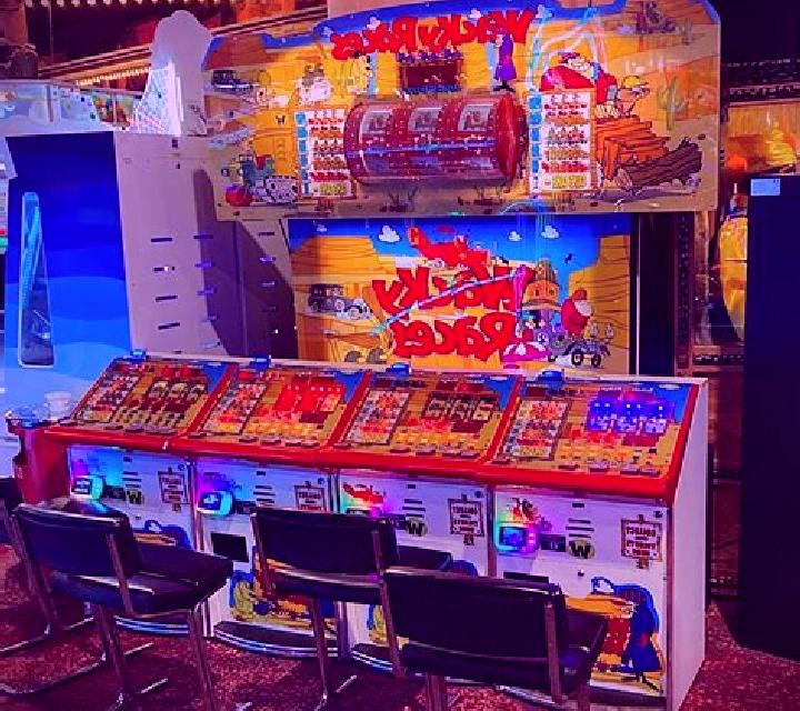 Light Racers slot machine