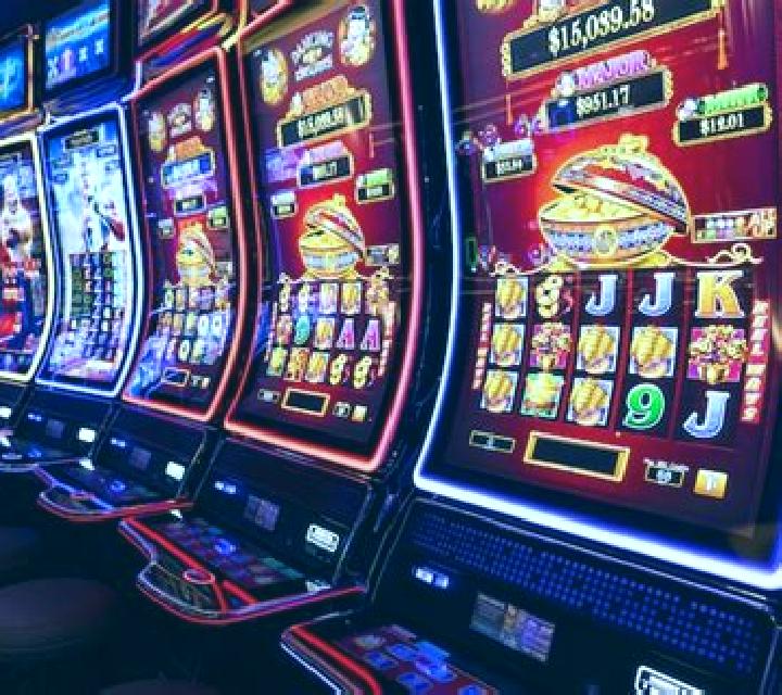 Lightning Blackjack slot machine