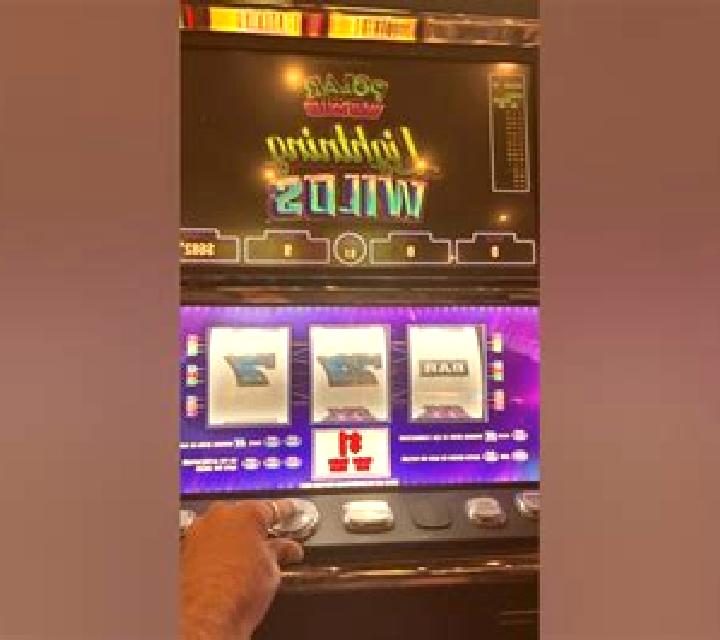 Lightning Wild online slot