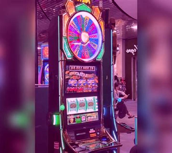 Lights of Vegas slot machine