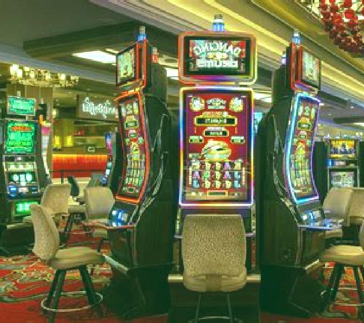 Lightspeed slot machine