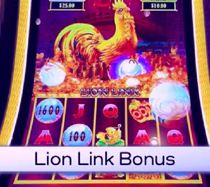 Lion Link Horse slot game