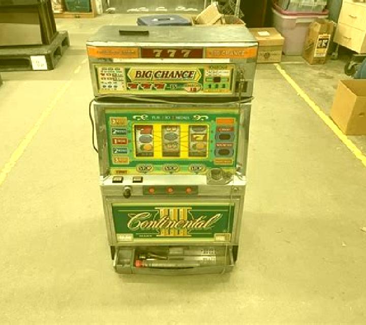 Liquidation slot machine