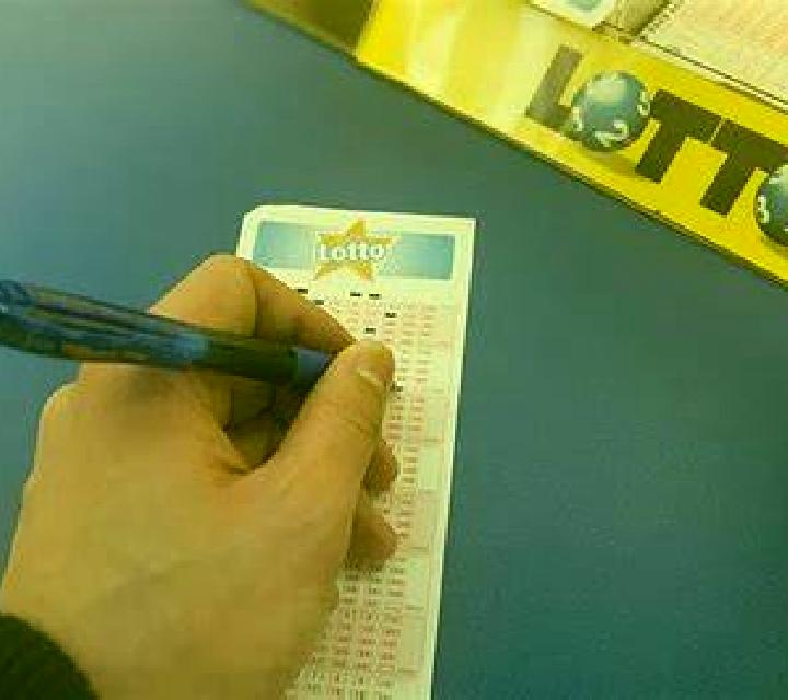 Lotto Express 5/35 Plus slot
