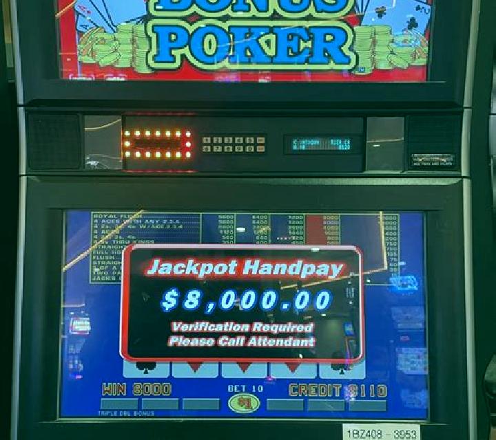 Louisiana Double Poker slot machine