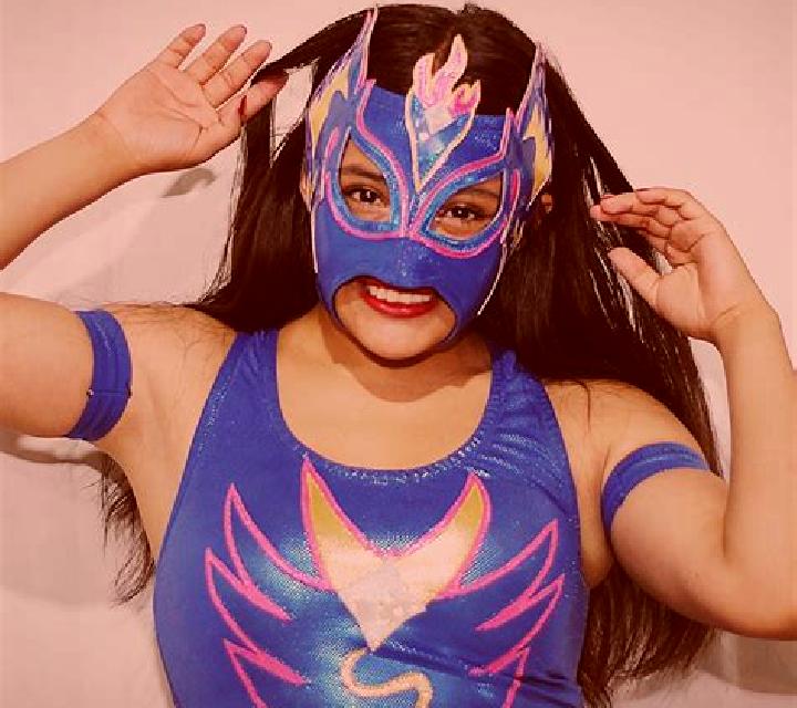 Luchadora slot game