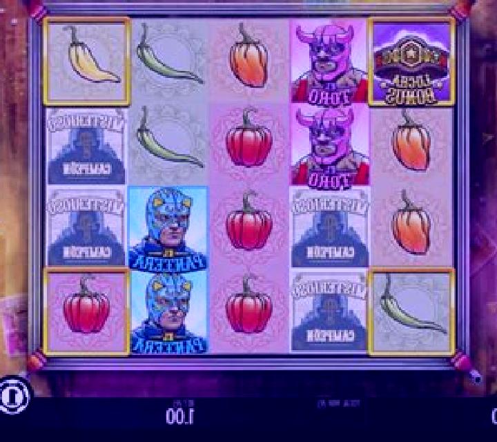 Luchadora slot machine