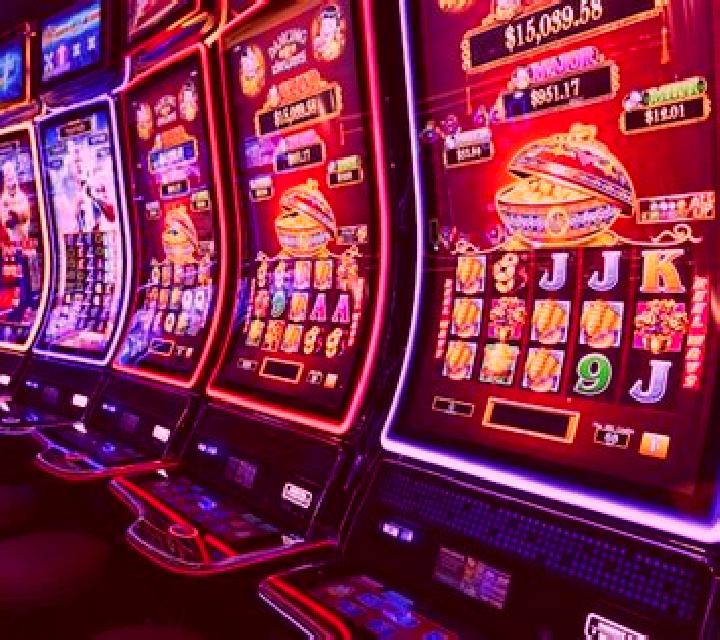 Lucky 7 Blackjack slot machine