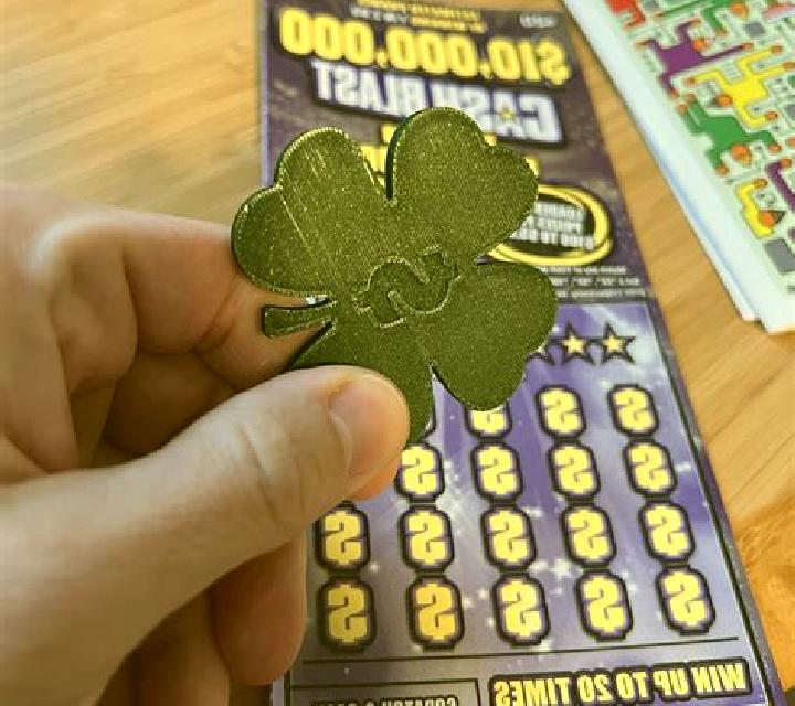 Lucky Clover Scratch slot game