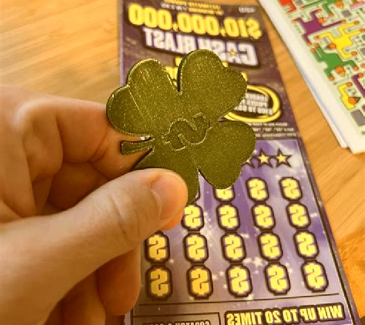 Lucky Clover Scratch slot