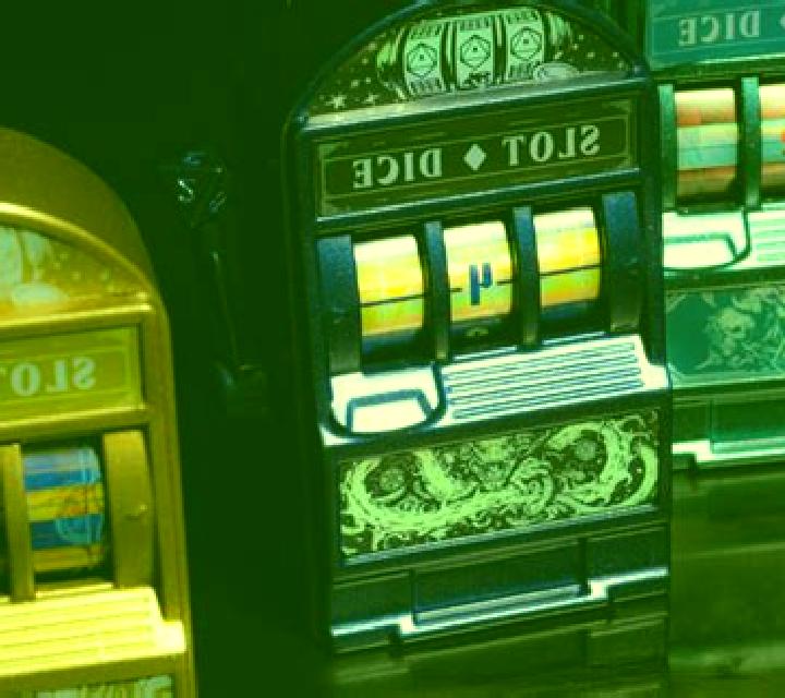 Lucky Dice (CEGO) slot machine